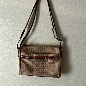 Women’s Tommy Hilfiger purse